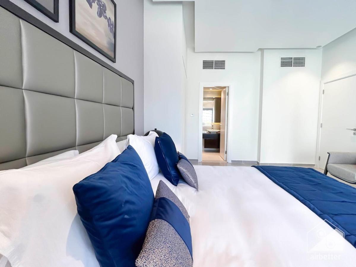 Luxury Stay At Damac Majestine With Balcony & Views دبي المظهر الخارجي الصورة