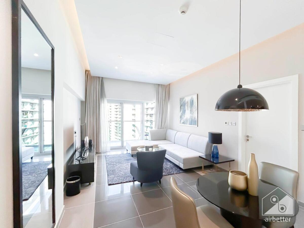 Luxury Stay At Damac Majestine With Balcony & Views دبي المظهر الخارجي الصورة