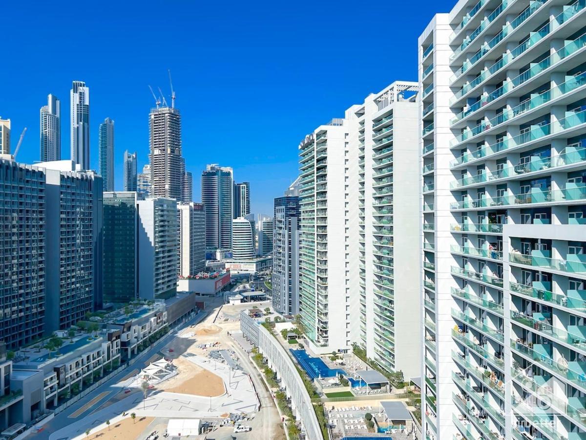 Luxury Stay At Damac Majestine With Balcony & Views دبي المظهر الخارجي الصورة
